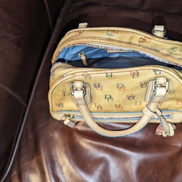 Vintage Dooney and Bourke Mini Satchel daughters - Picture 5 of 7